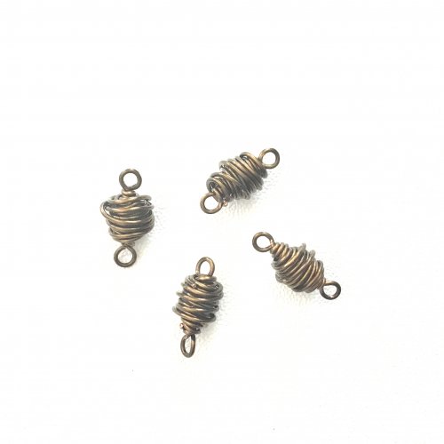 Kristal Wick's My Kind of Valentine Necklace - , Contemporary Wire Jewelry, Coiling, Coiling Wire, Wire Coiling, Wire Wrapping, Wrapping, Wire Wrapping Jewelry, Connect the tornado beads to textured chain links